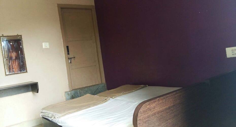 Pavana Shree Deluxe Lodge, Chitradurga 3